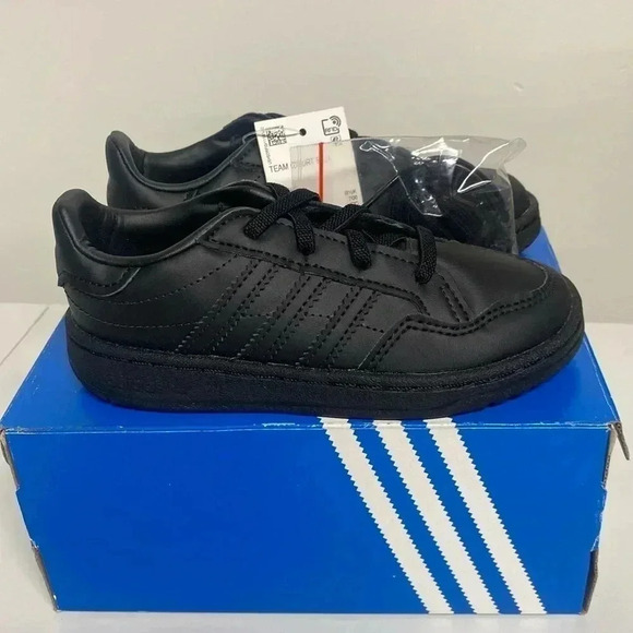 adidas Other - adidas Originals Unisex-Baby Novice El I Sneaker; core Black